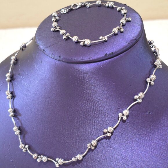 PLAYFUL Silver Link Ball Beaded Necklace and Bracelet Set from Premier Designs - Picture 3 of 12